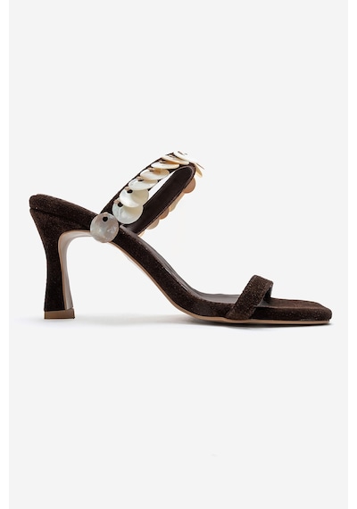 Luvishoes Arund Kahverengi Süet Hakiki Deri Sedef Pul Aksesuarlı Kadın İnce Topuklu Terlik Luvishoes Arund Kahverengi Süet Hakiki Deri Sedef Pul Aksesuarlı Kadın İnce Topuklu Terlik