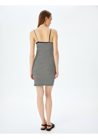 Koton Çizgili İnce Askılı Bodycon Mini Elbise Siyah Çizgili 5sal80016ık Siyah Çizgili Koton Çizgili İnce Askılı Bodycon Mini Elbise Siyah Çizgili 5sal80016ık Siyah Çizgili