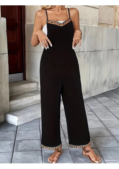 Defymoda Kadın Ip Askılı V Yakalı Etnik Serit Desenli Cep Detaylı Janjan Krep Tulum Siyah