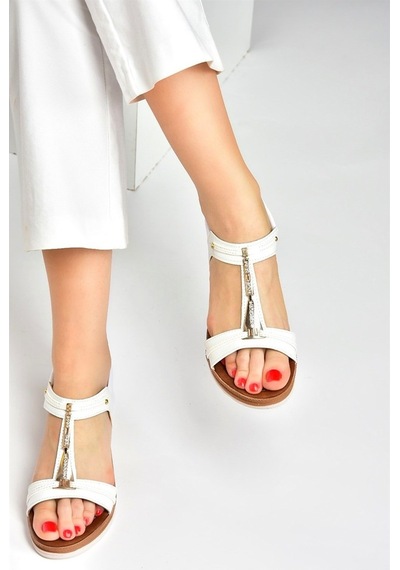 Fox Shoes Beyaz Alçak Tabanlı Günlük Kadın Sandalet M258315709