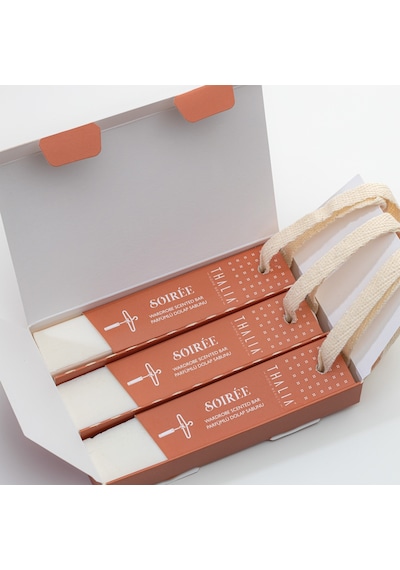 Thalia Home Nektarin & Amber Kokulu İpli Dolap Kokusu Çubuğu 3 x 40 G