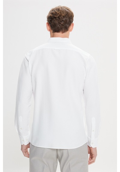AC&Co / Altınyıldız Classics Erkek Beyaz Pamuklu Slim Fit Dar Kesim Düğmeli Yaka Gofre Desenli Gömlek Beyaz