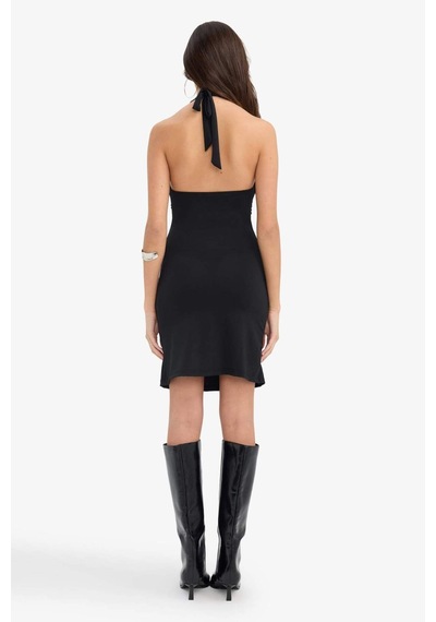 Defacto Yılbaşı Temalı Bodycon Vücudu Saran Halter Yaka Mini Elbise G5938ax25wnbk81 Siyah-bk81