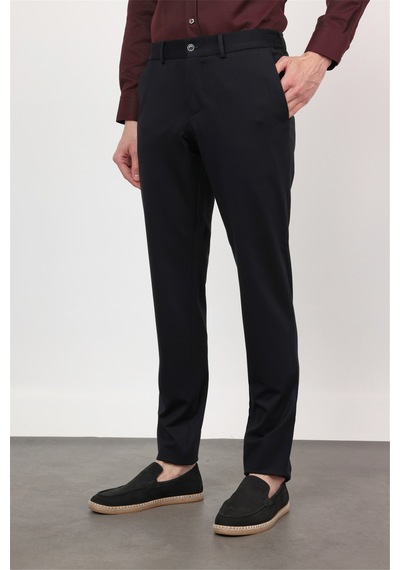 İmza Siyah Yan Cep Kendinden Desenli Örme Jogger Slim Fit Esnek Pantolon 1003260174