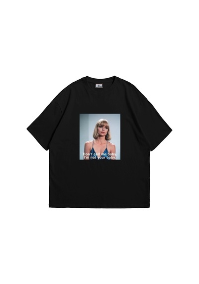 Tarzsokak I'm Not Your Baby Baskılı Oversize Unisex Beyaz