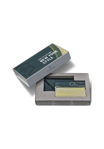 Victorinox Kamp 0.7100.e223 Classic Swiss Card, New York Style Çok Renkli