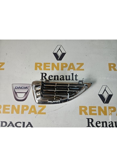 Megane 1 Ön Panjur Izgarası Sağ Nikelajlı 7700428964 Adet