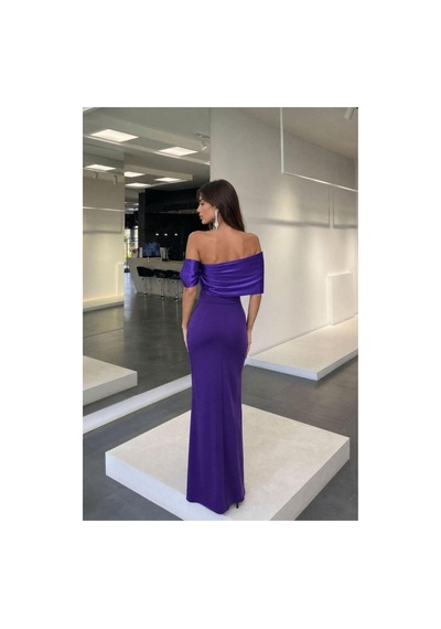 Lior Design Kadın Modern Tasarım Kayık Yaka Yırtmaçlı Maxi Abiye Elbise Mor
