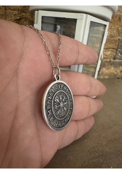Viking Pusula Madalyon Unisex Kolye Yol Gösterici Ve Güç Sembolü Çok renkli