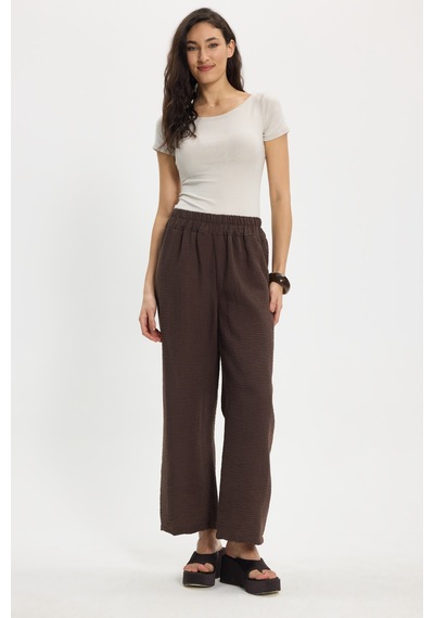 Tudors Kadın Slim Fit Dar Kesim Pamuklu Yumuşak Dokulu Kısa Kollu Kayık Yaka Bej Tişört-50528