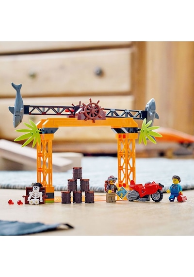 LEGO® City 60342 Köpek Balık Saldırısı Gösteri Yarışması 122 Parça