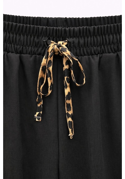 Mixray 4789 Kadın Leopar Biyeli Havuç Pantolon Siyah