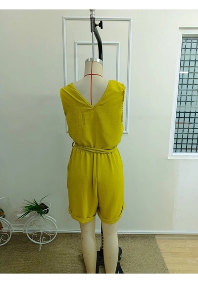 Defymoda Kadın Askılı V Yakalı Önden Düğmeli Belden Bağcıklı Kısa Aerobin Tulum Hardal