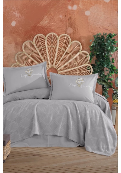 Butik Çift Kişilik Nakış Detaylı Pike Takımı Etta V3 Pudra Gri