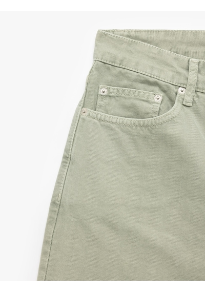 Koton Normal Bel Pamuklu Cep Detaylı Bermuda Loose Fit Jean Şort Haki 5sam40121nd Haki
