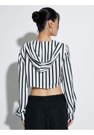 Koton Kapşonlu Crop Bluz V Yaka Siyah Çizgili 4sak60269pw Siyah