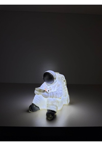 Işık Kasabası 24 Astronot Led Gece Lambası Beyaz