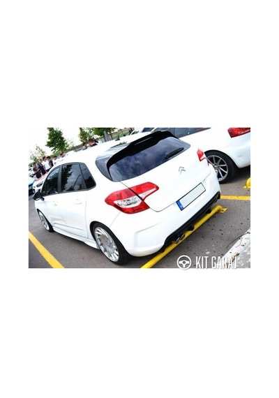 Citroën C4 2011-2017 Parlak Siyah Difüzör Plastik Boyalı