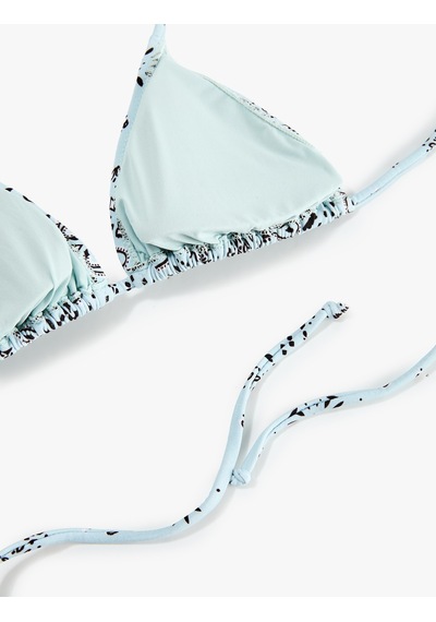 Koton Halter Yaka Şal Desenli Üçgen Bikini Üstü Mavi Desenli 6sak10295mm
