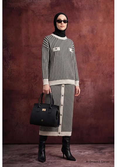 Armine Desenli Düğme Detaylı Triko Etekli İkili Triko Takım Taş 22kd4214