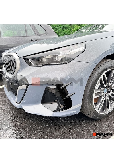 Bmw G60 G61 Ön Tampon Bıçağı Sağ-sol Parlak Siyah