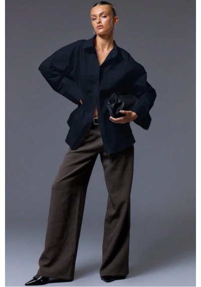 Tarz Cool Kadın Oversize Gömlek Uzun Kollu Basic Salaş Kesim Poplin Trend Şık Günlük Gömlek Lacivert Tarz Cool Kadın Oversize Gömlek Uzun Kollu Basic Salaş Kesim Poplin Trend Şık Günlük Gömlek Lacivert