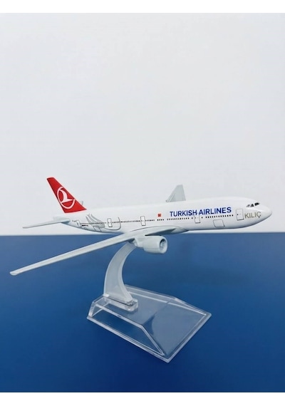 Boeing 777-300 Metal Model Uçak - 1/250 Ölçek