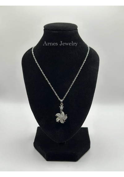 Arnes Jewelry Çelik Çiçek Figürlü Döner Başlıklı Kolye Gümüş
