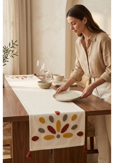 Güneş Damlası Renkli Punch Nakışlı Püsküllü Pamuk Runner Masa Örtüsü 40x130 Cm Kiremit