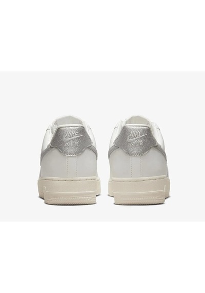 Nike Air Force 1 07 Essentials Trend Kadın Beyaz Sneaker Dq7569100 M-170 Beyaz