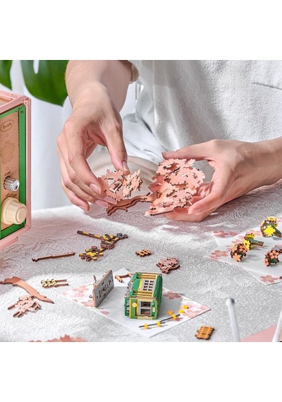 Rolife Amt02 Tv Görünümlü Müzik Kutusu Sakura Dreamy Tour Dıy Minyatür Maket Model Seti Ahşap 3d Wooden Puzzle 3d Model Kit Detaylı Dekoratif Hobi Seti Ahşap Maket Rolife Amt02 Tv Görünümlü Müzik Kutusu Sakura Dreamy Tour Dıy Minyatür Maket Model Seti Ahşap 3d Wooden Puzzle 3d Model Kit Detaylı Dekoratif Hobi Seti Ahşap Maket