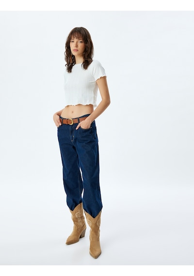 Koton Crop Top Dokulu Kısa Kollu Bisiklet Yaka Slim Fit Beyaz 4sak50787ek Beyaz
