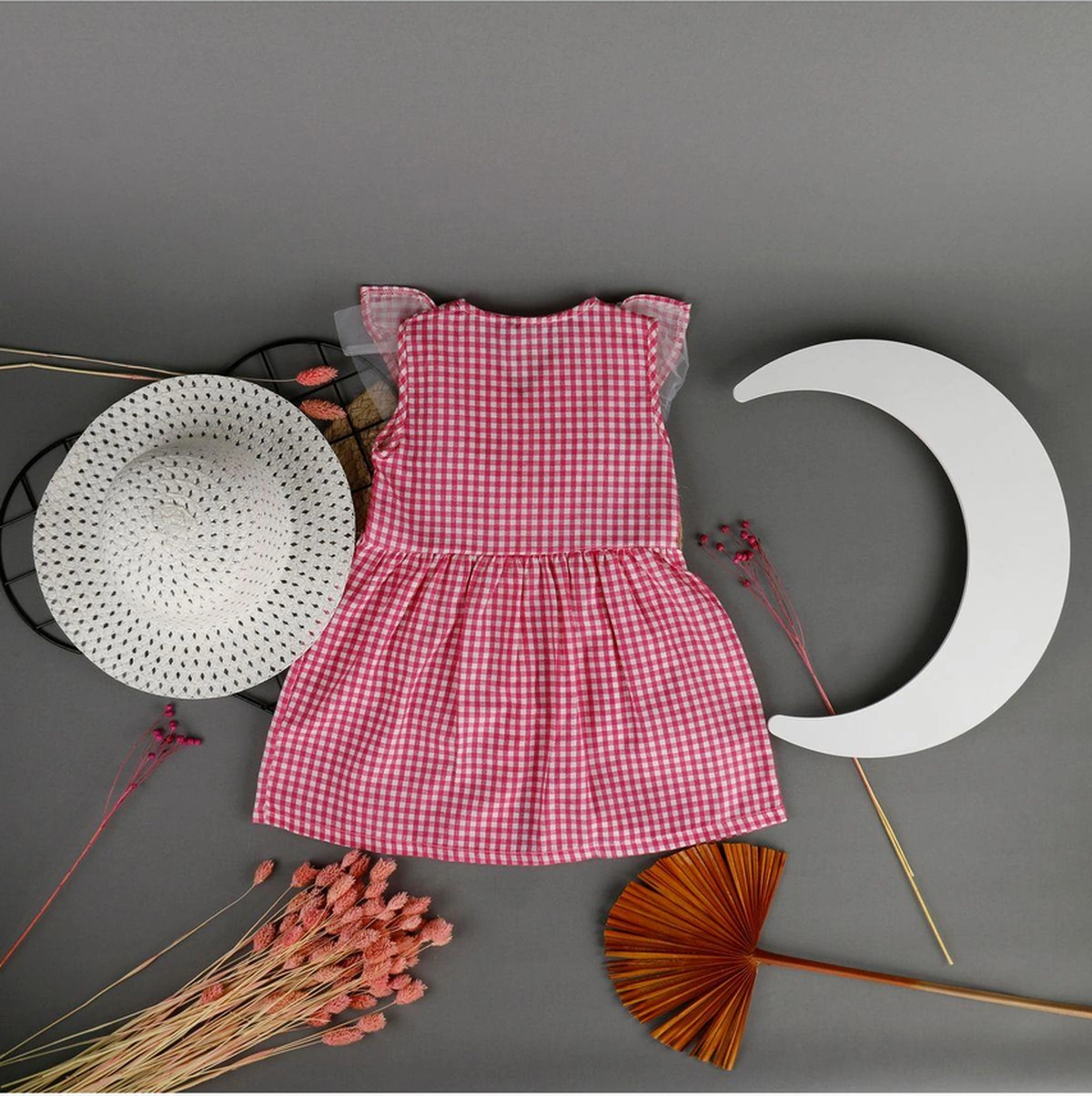 Önü Fırfırlı Şapkalı 2'li Kız Elbise-37 Pembe