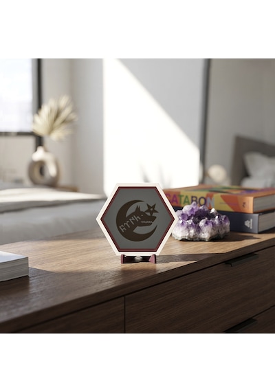 Kültürel İkonlu Göktürkçe Türk Yazısı Kurt Ve Ay Yıldız Motifli Modern Masaüstü Süsü Yaşam Alanlarınıza Şıklık 10x10 Cm, Kül Gri
