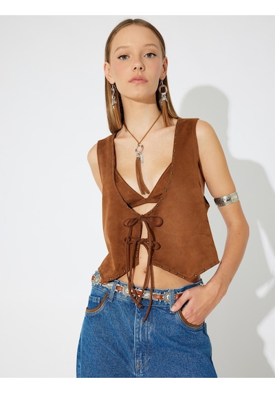Koton Koton X Zeynep Bastık - Süet Yelek Önden Bağcıklı Slim Fit Crop Boy Açık Kahverengi 5wak20339ew Açık Kahverengi Koton Koton X Zeynep Bastık - Süet Yelek Önden Bağcıklı Slim Fit Crop Boy Açık Kahverengi 5wak20339ew Açık Kahverengi