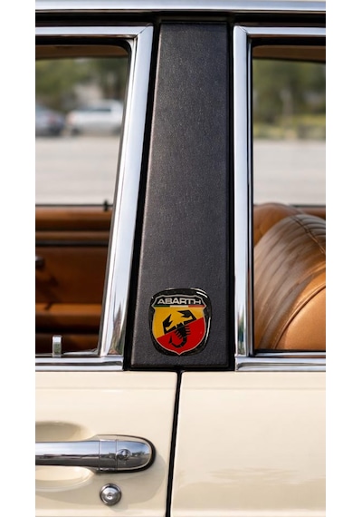 Abarth Damla Sticker Etiket Direk Arması Fiat Logo 3m 3d Damla Silikon Torpido Abarth Akrep 2adet Çok Renkli