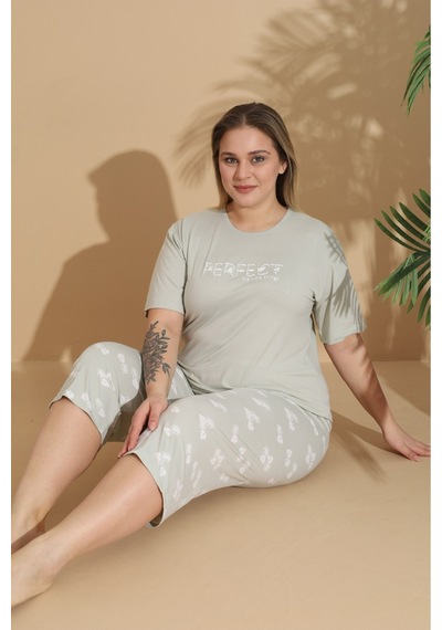 Eyfuze Kadın Curve Büyük Beden Milan Kumaş Kapri Kısa Kollu Pijama Takımı Açık Yeşil