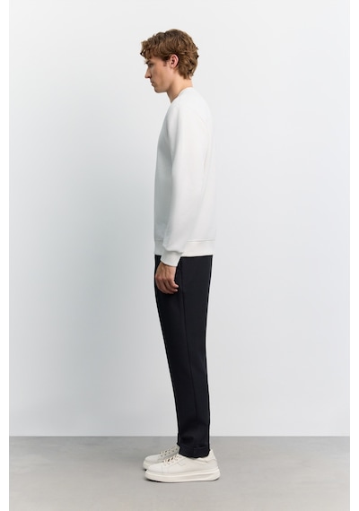 Avva Erkek Beyaz Bisiklet Yaka 3 İplik Şardonlu -5 Dereceye Dayanıklı Regular Fit Sweatshirt A62y1291
