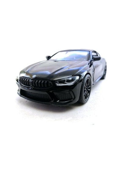 Kinsmart Bmw M8 Diecast Çek Bırak Model Araba 1:34 Ölçek