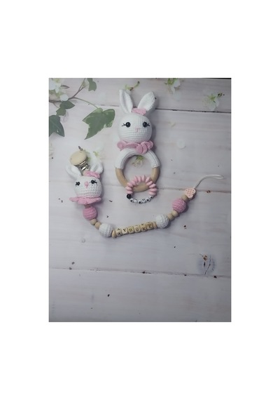 Baby Happiness Amigurumi Tavsan Cingirakli Diskasiyici Özel İsimli Emzik Zinciri Bileklik