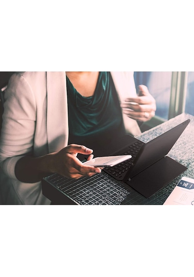 Zagg Slim Book Go 12.9" 3.Nesil Apple Uyumlu iPad  Pro Klavyeli Kılıf Ingilizce