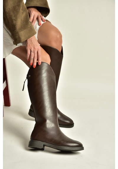 Fox Shoes Z973286109 Kahverengi Düz Taban Klasik Kadın Çizme
