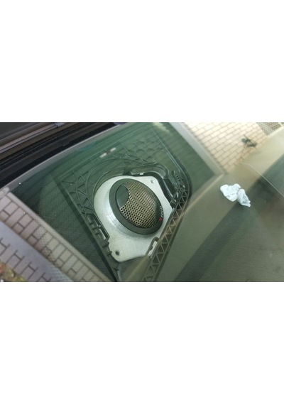 2012 Audi A4 Gösterge Paneli Tweeter Montajı