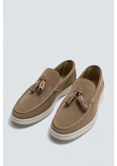 Püsküllü %100 Süet Loafer Bej