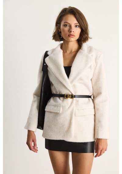 Shade Kadın Cep Detaylı Astarlı Kemerli Peluş Dokulu Blazer Ceket 2761 60281110 - Krem