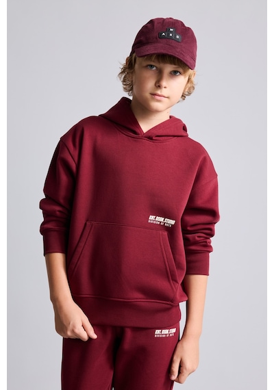 Defacto Regular Fit Kapüşonlu Baskılı Kanguru Cepli Kalın Kumaş Sweatshirt Erkek Çocuk H9682a826wnbr248 Bordo-br248