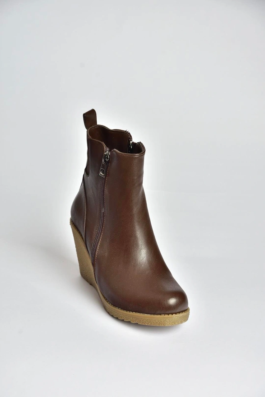 Fox Shoes V361196809 Kahverengi Dolgu Topuklu Kadın Bot Kahverengi-suni Deri
