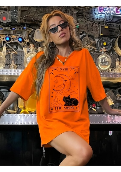 The Moon Baskılı Oversize Unisex Tişört Turuncu