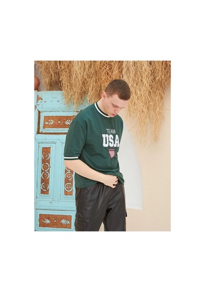 Erkek Bisiklet Yaka Tişört Nakış İşlemeli Kısa Kol Oversize T-shirt - Yeşil