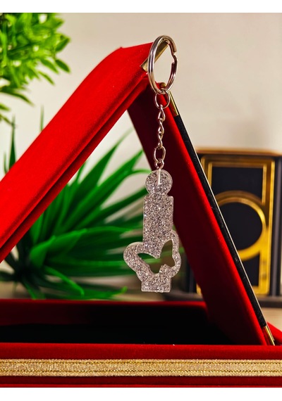 Kelebek Harfli Anahtarlık Hediyelik Ürün El Yapımı Epoksi Reçine Anahtarlık Kişiye Özel Harf Anahtarlık Altın - Siyah
